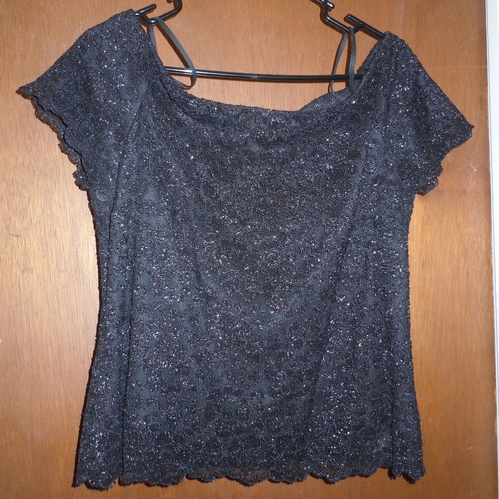 Formal top - Picture 2 of 3
